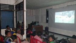 Nobar Film “PESTA BABI" di Mantembu Jadi Ruang Refleksi Budaya-Masa Depan Papua 3 Nonton Film PESTA BABI di Mantembu