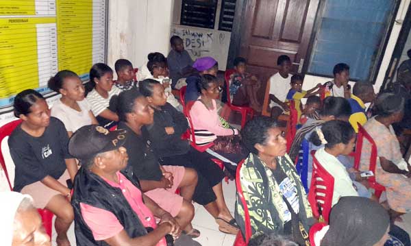 Nobar Film “PESTA BABI" di Mantembu Jadi Ruang Refleksi Budaya-Masa Depan Papua 2 Nonton Film PESTA BABI di Mantembu2