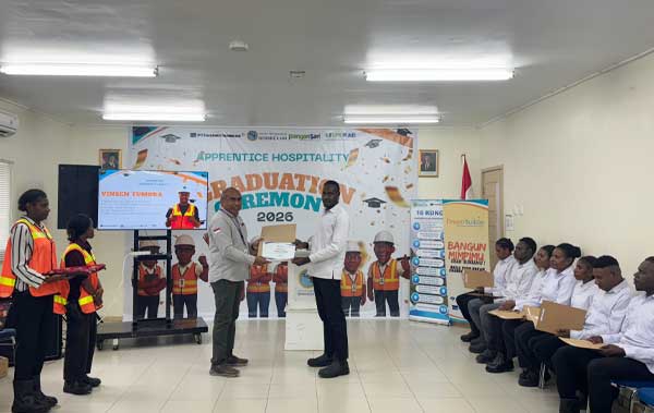 IPN Bentukan PTFI Luluskan 8 Pemuda Suku Kamoro, Siap Kerja di Industri Perhotelan 3 PTFI IPN Luluskan 8 Pemuda Asli Kamoro3