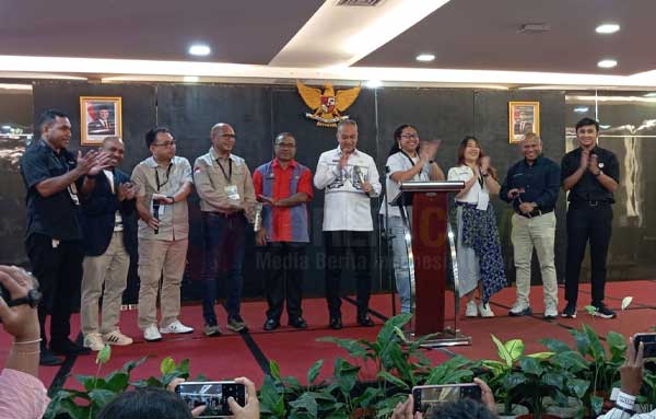 Program Literasi AI Sinergi KEPPOKP-PTFI Dapat Sambutan Positif Masyarakat 1 Pelatihan AI Road Show to Timika