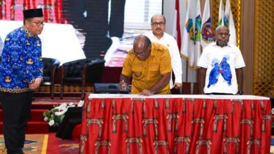 Pemprov-KPU Papua Tengah Teken Nota Kesepahaman dan PKS dengan Kejati Papua 16 Pemprov PT Kejati Papua Teken MoU4