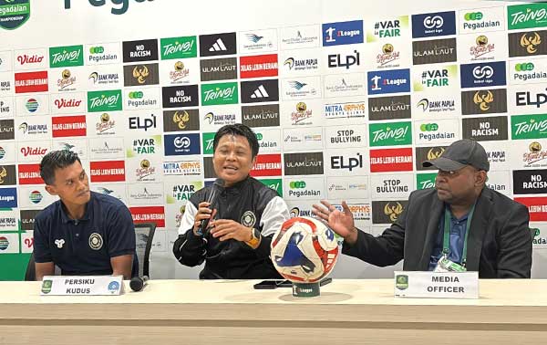 Persiku Kudus Dukung Persipura Promosi