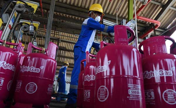Pertamina Jaga Ketersediaan Stok Energi di Papua-Maluku, Tambah Pasokan Minyak Tanah 2 Pertamina Tabung LPG