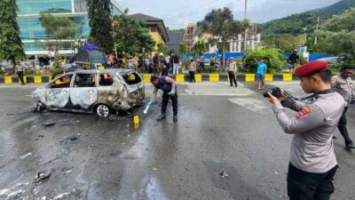 Polisi Dalami Insiden Mobil Terbakar di Depan Mako Polda Papua