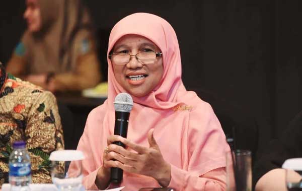 Saadiah Uluputty DPR Nn BWS Bahas Batu Gajah