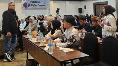 Bandingkan 4 Pimpinan Bangsa, Indonesia Tak Bisa Harap Kebaikan Negara Lain 14 Teguh S Pelatihan Digital Creator