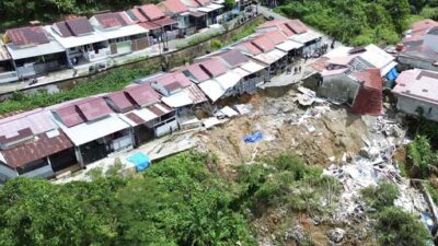 Pengembang BTN Griya Hijau Ambon Disorot, Wali Kota: Harus Tanggung Jawab 14 Walkot BW BTN Griya Hijau Ambon Longsor