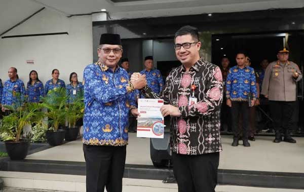 Ambon Torehkan Prestasi Nasional, Pertama Terapkan Modul Literasi Keuangan di SMP-MTs 1 Walkot BW Modul Literasi Keuangan SMP MTs