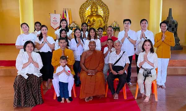 Waisak 2570 BE Jadi Momentum Pengendalian Diri demi Wujudkan Perdamaian Dunia 2 Y.M. Bhikkhu Siriratano Mahathera Buddha Mal.2jpg