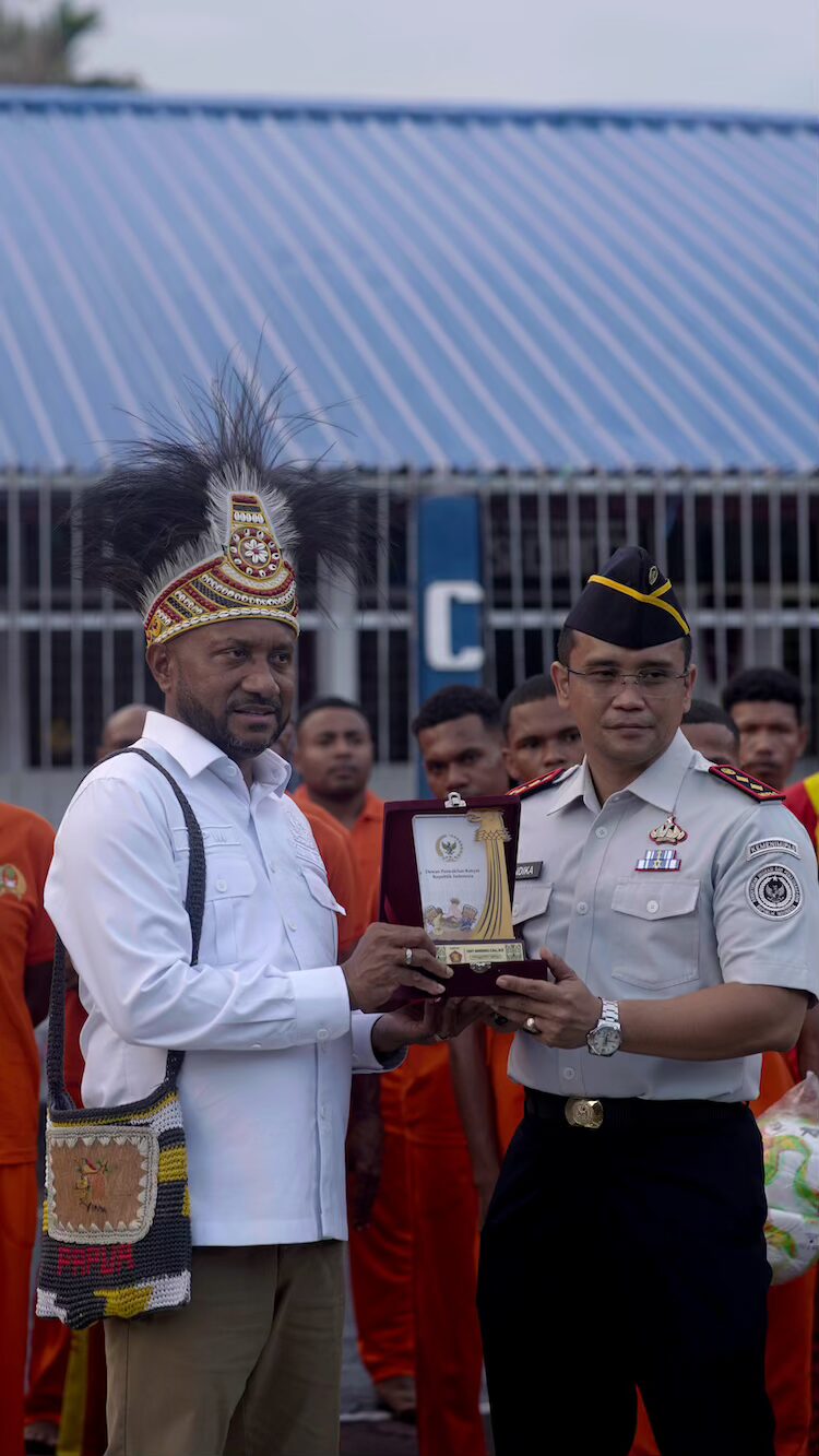 Kunjungi Lapas Biak, Legislator Mandenas Dialogkan Isu Overcapacity- Kesejahteraan WBP 2 4