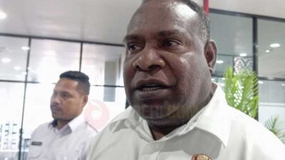 Dana Desa TA 2026 Sudah Proses Cair, DPMK Mimika Ungkap Alasan Terlambat 15 Abraham Kateyau Kadis DPMK Mimika jpg