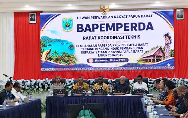 Bapemperda DPRP PB Rakornis Pariwisata