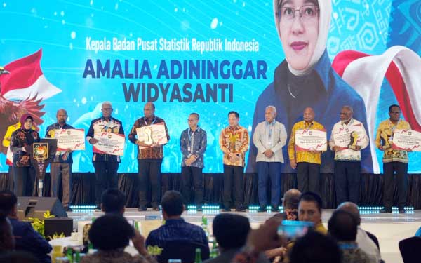 Bupati JR 3 penghargaan Kemendagri