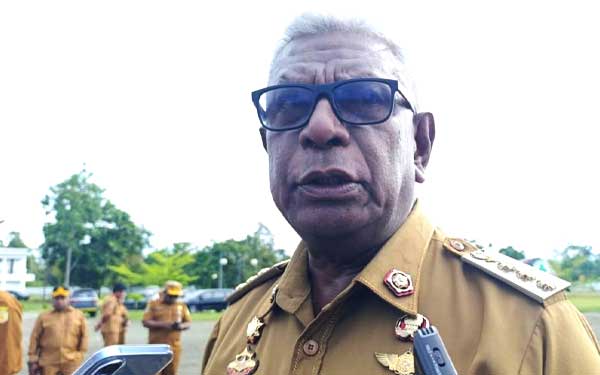 Bupati JR Pelototi OPD