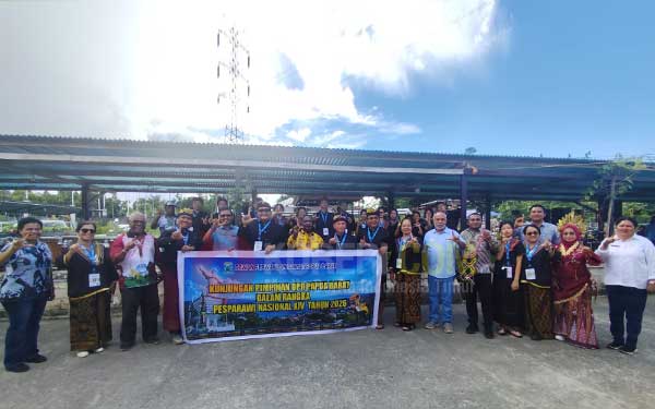 DPRP PB Tinjau Kesiapan Kontingen, Soroti Transportasi hingga Pelayanan Jelang Pesparawi 4 DPRP PB Kunjungi Kontingen4