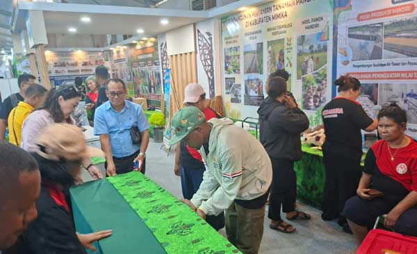 Dekranasda Mimika PENAS KTNA XVII Gorontalo2