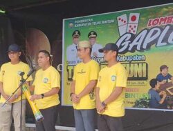 Bupati Anisto Buka Lomba Domino : Ajang Silaturahmi Warga Teluk Bintuni