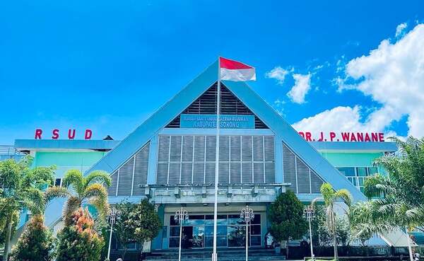Dirugikan, ASN Ini Ungkap Penyalahgunaan Ijazahnya untuk Akreditasi RSUD Sorong 1 IMG 20260623 WA00703