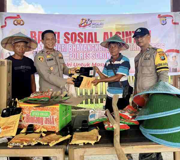 Polsek Klamono Serahkan Bantuan Alsintan kepada Kelompok Tani Makmur 1 IMG 20260624 171732