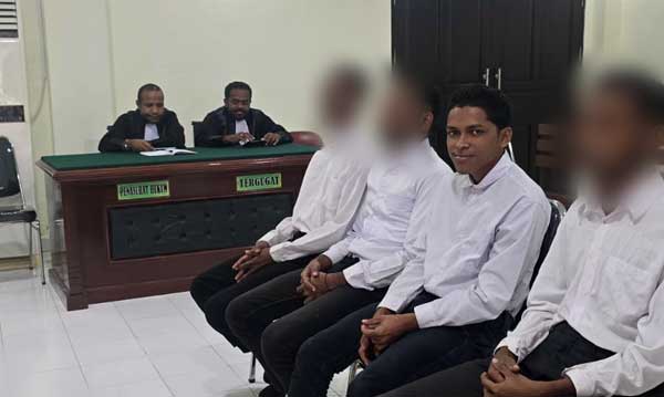 LBH KYADAWUN Biak Putusan Bebas Aprianes S
