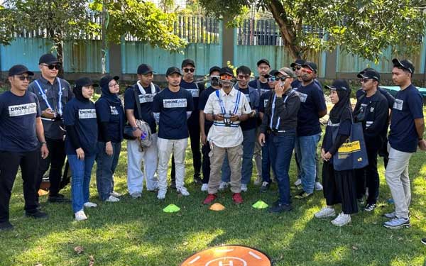 PLN 24 Pegawai Pelatihan Pilot Drone