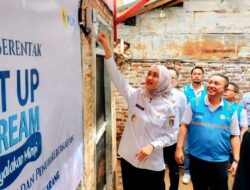 Donasi Pegawai PLN Sukses Sambung Listrik Gratis 44.317 Keluarga Prasejahtera se-Indonesia