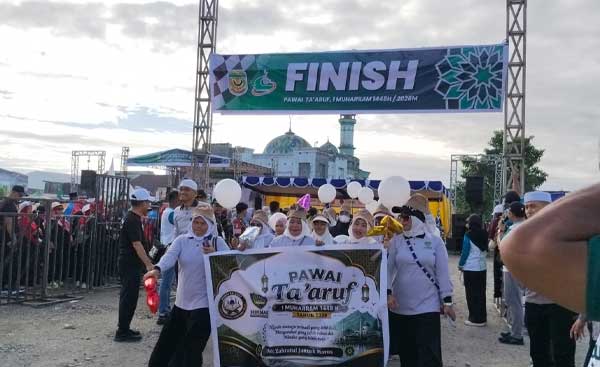 Meriah, Pawai Ta’aruf Sambut Tahun Baru Islam 1448 H di Timika 1 Pawai Taaruf di Timika 1 Muharam 1448 H
