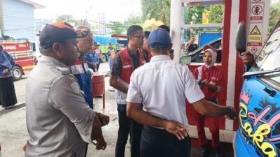 Pertamina-Instansi Lintas Sektoral Pantau Langsung Penyaluran BBM Subsidi di Ambon 14 Pertamina Lintas Sektor Pantau BBM Subsidi di Ambon