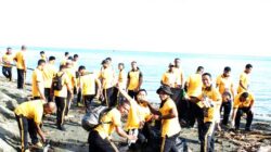 Polda PT Aksi Bersih Pantai Nabire