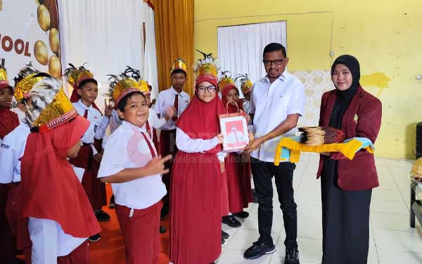 Majukan Anak Bangsa, Waket II DPRP PB Apresiasi Harmony Schooll Bintuni 2 Sase Harmony Schooll Bintuni2