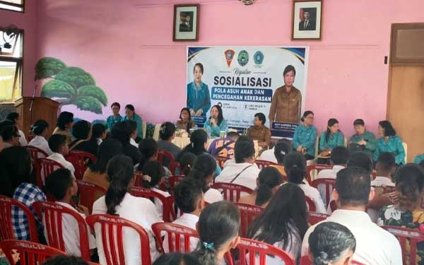 PKK Perkuat Edukasi Parenting dan Cegah Kekerasan Anak di SMPN 19 Ambon 1 TP PKK Ambon Sos SMPN 19 Ambon