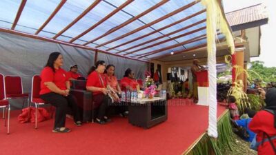 PKK Mimika Turun ke Potowaiburu: Perkuat Program Kampung-Lantik Pengurus Distrik 16 TP PKK Mimika kunker Distrik MTJ