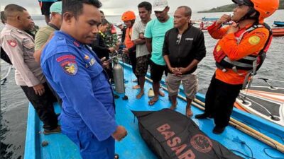 Tim SAR Gabungan Evalkuasi penyelam Tenggelam