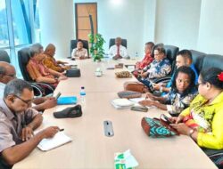 Di Forum MRP, Yanni Bicara Kebijakan Pembangunan yang Muliakan Orang Asli Papua