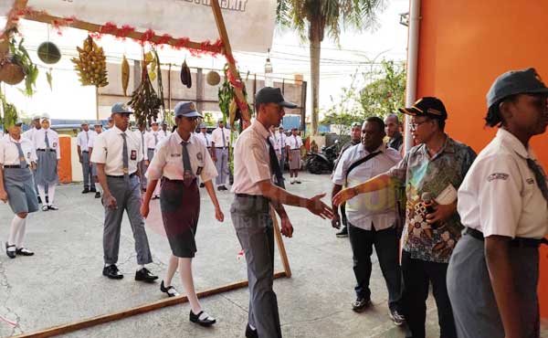 Persiapan Puslatda, 35 Capaska Tingkat Provinsi PBD Resmi Dikarantina 3 35 Capaska PBD Diserahkan ke Pemerintah3
