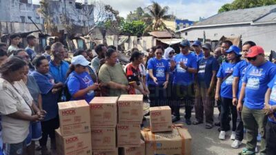 AFU Bantu Korban Kebakaran Jalan Misol