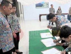 8 PNS Resmi Dilantik di BPJN Maluku, Talaohu Tekankan Disiplin dan Integritas