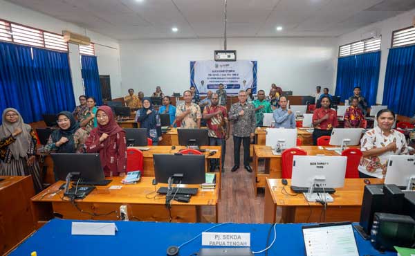 Tingkatkan Profesionalisme, Pemprov Papua Tengah Uji Kompetensi 61 ASN Biro PBJ 2 Biro PBJ PPT Uji Komptensi 61 ASN2