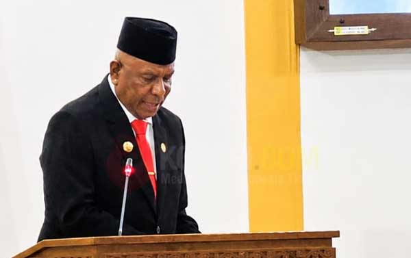 Jawab Pandangan Fraksi Dewan, Ini Paparan Detail Bupati Mimika 1 Bupati JR Pandangan F DPRK Mimika