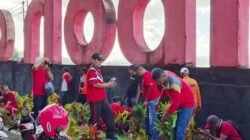 Plt. Camat Teluk Ambon Pimpin Aksi Tanam Gadihu di ACoM, Libatkan Pelajar dan Masyarakat 2 Camat Teluk Ambon Aksi Tanam Gadihu di Tugu ACoM