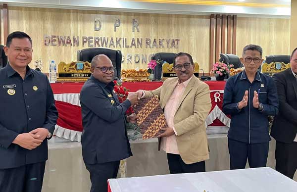 DPRKota Sorong Setujui Materi Ranperda 2026 Perkuat Sinergi Pembangunan, Wali Kota Tegaskan Ini 1 DPRKota Sorong Materi Ranperda 2026