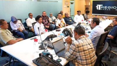 DPR Papua-Gerindra Datangi Pertamina, Soroti Antrean Panjang BBM di Jayapura 18 DPRP Gerindra Papua Datangi Pertamina