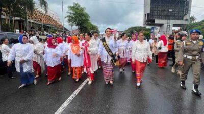 Hadiri Parade Kebaya 2026, DWP Kota Ambon Dukung Pelestarian Budaya 14 DWP Kota Ambon Dukung Parade Kebaya Ambon