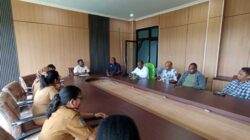 Dinkop UKM Mimika Senrgitas dgn KADIN