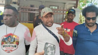 Tokoh Amungme Soroti YPMAK-Program Pemberdayaan, Desak PTFI Evaluasi Riil di Lapangan 14 Elfinus Omaleng Sorot YPMAK2