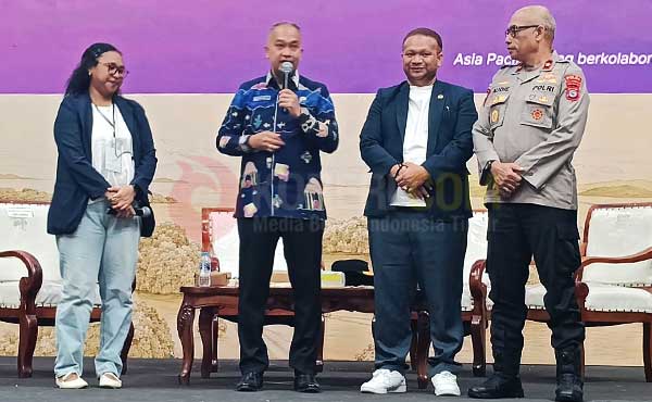 KEPPOKP-Grasberg Academy dan Mitra Kolaborasi Perluas Literasi AI untuk Generasi Muda PBD 2 Grasberg Academy Pelatihan AI Sorong PBD3