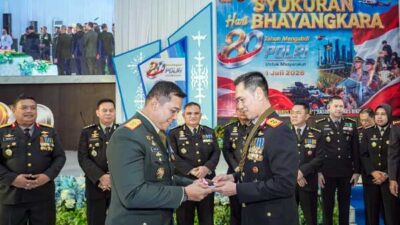 Pangdam Pattimura Komitmen Jaga Maluku di Garis Depan, Soliditas TNI-Polri Tak Bisa Ditawar 28 HUT Polri ke 80 Soliditas TNI Polri Harga Mati
