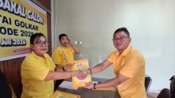 Dua Anggota DPRK Ambil Formulir Balon Ketua DPD II Golkar Kota Sorong 2 IMG 20260714 WA0008