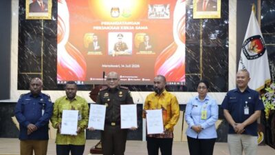 KPU PBD-Kejati Papua Barat Teken PKS Dibidang Hukum dan Tata Kelola Kelembagaan 14 IMG 20260715 WA0067