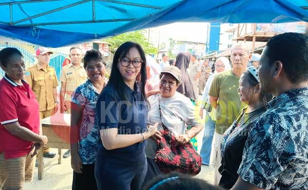 Kunjungi Korban Kebakaran di Jalan Missol, Faujia Tampubolon Beri Penguatan 1 IMG 20260721 WA0008